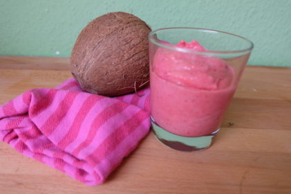 Erdbeer Kokos Eis